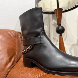 CHANEL Black Leather Coco Chain Short Ankle Boots